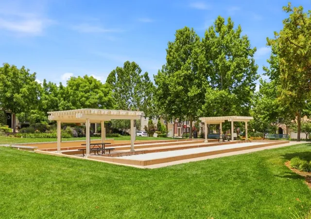 44th image of 1959 Saint Andrews Cir, Gilroy, CA 95020 | MLS# ML82051573