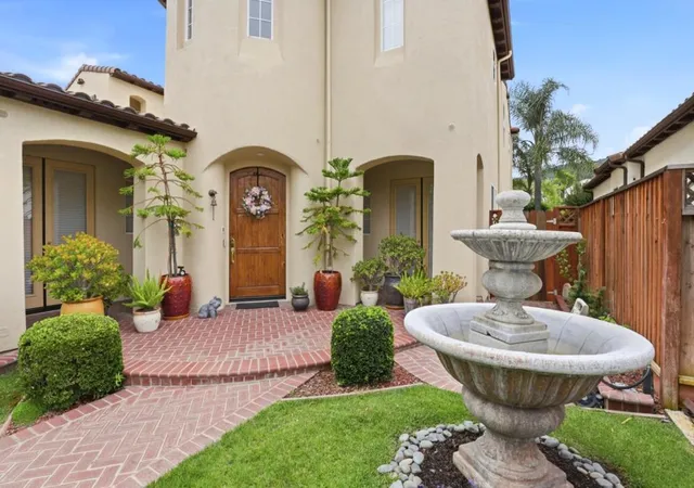 4th image of 1959 Saint Andrews Cir, Gilroy, CA 95020 | MLS# ML82051573
