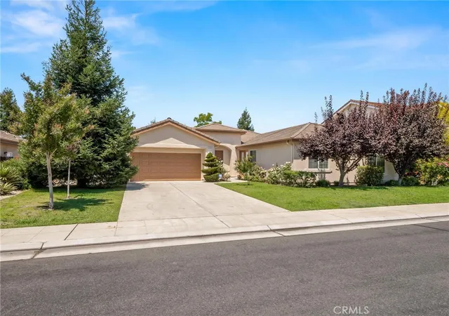 Homes for sale in Clovis, CA | 2222 Carson, Clovis, CA 93611 | MLS# FR26132466