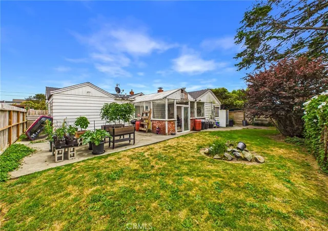 37th image of 2916 Lowell, Eureka, CA 95501 | MLS# IG26133930