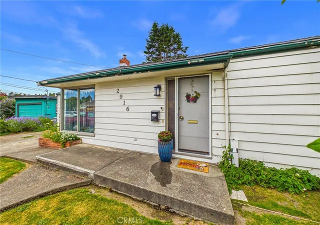 4th image of 2916 Lowell, Eureka, CA 95501 | MLS# IG26133930