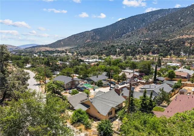 Homes for sale in Frazier Park, CA | 343 San Miguel, Frazier Park, CA 93225 | MLS# AR26133428