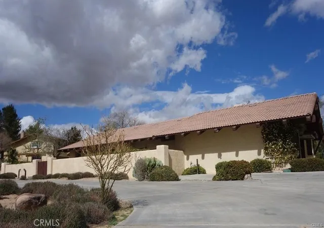 1st image of 15201 Pocahantas, Apple Valley, CA 92307 | MLS# CV26133944