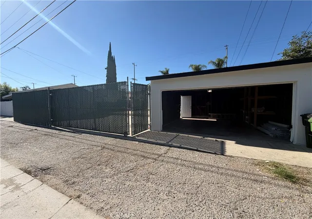 Homes for sale in Van Nuys, CA | 17046 Saticoy St, Van Nuys, CA 91406 | MLS# CV26119778
