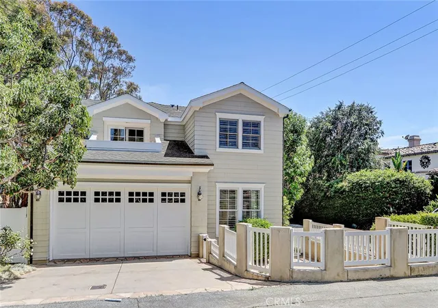 Homes for sale in Manhattan Beach, CA | 3008 Agnes, Manhattan Beach, CA 90266 | MLS# SB26133753