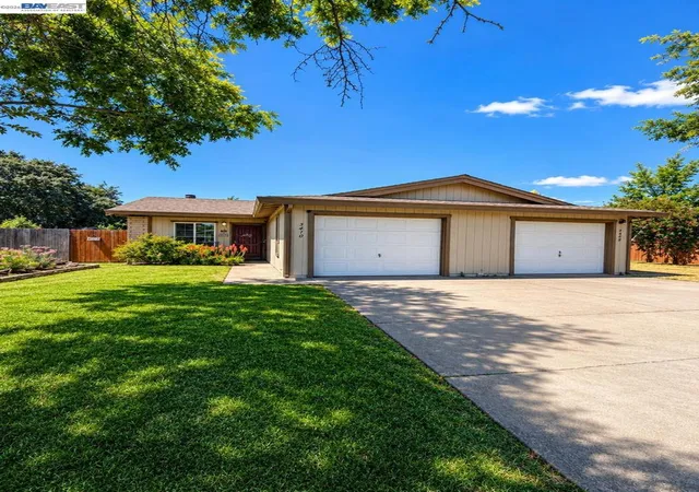 Homes for sale in Sacramento, CA | 3408 Egmont Way, Sacramento, CA 95827 | MLS# 41138907