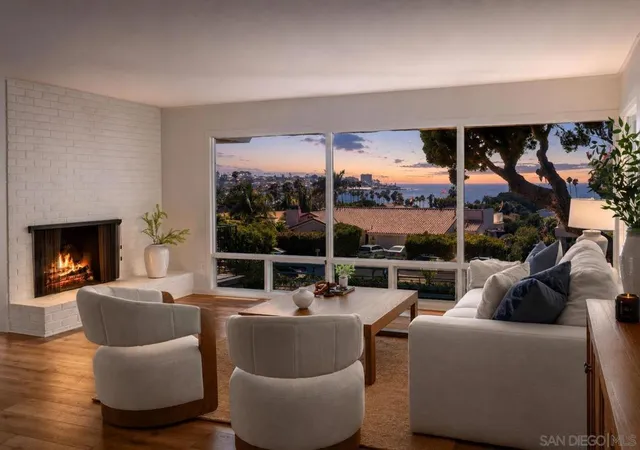 Photo 3 of Single family home for sale at 8511 Avenida De Las Ondas, La Jolla, CA 92037 | MLS# 260014906SD | Listing updated on 2026-10-08