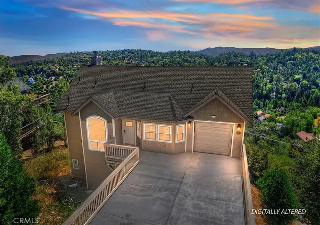 Homes for sale in Lake Arrowhead, CA | 1015 Marin, Lake Arrowhead, CA 92352 | MLS# IG26134051