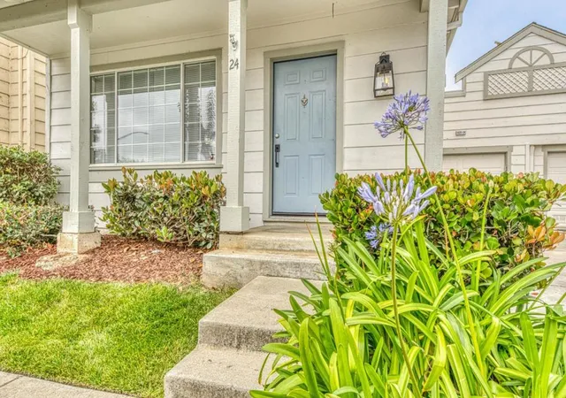 Homes for sale in Salinas, CA | 1920 Constitution Blvd #24, Salinas, CA 93905 | MLS# ML82051591