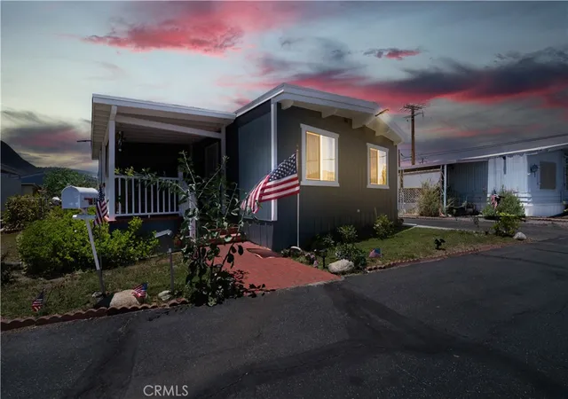 Photo 1 of Manufactured home for sale at 44725 E Florida Ave #185, Hemet, CA 92544 | MLS# SW26133505 | Listing updated on 2026-06-19