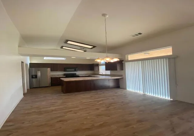 2nd image of 7383 Ensminger Ave, Visalia, CA 93227 | MLS# 219149404DA