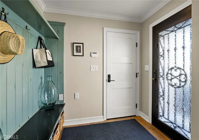 Photo 4 of Single family home for sale at 55 Rivo Alto Cnl, Long Beach, CA 90803 | MLS# PW26134083 | Listing updated on 2026-06-29