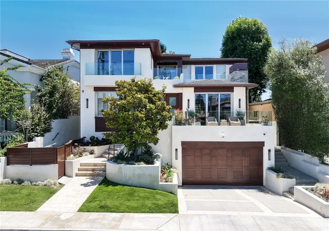 Homes for sale in Manhattan Beach, CA | 1626 1st St, Manhattan Beach, CA 90266 | MLS# SB26133853
