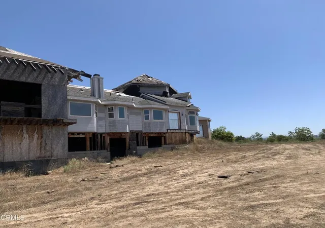 Photo 1 of Single family home for sale at 9200 Stockton Rd, Moorpark, CA 93021 | MLS# V1-37088 | Listing updated on 2026-07-06