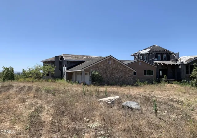 Photo 3 of Single family home for sale at 9200 Stockton Rd, Moorpark, CA 93021 | MLS# V1-37088 | Listing updated on 2026-07-06