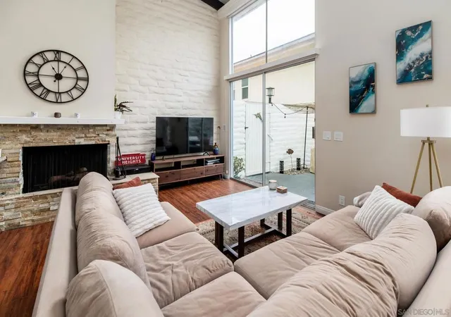 Homes for sale in Carlsbad, CA | 2544 Navarra Dr #4, Carlsbad, CA 92009 | MLS# 260014925SD