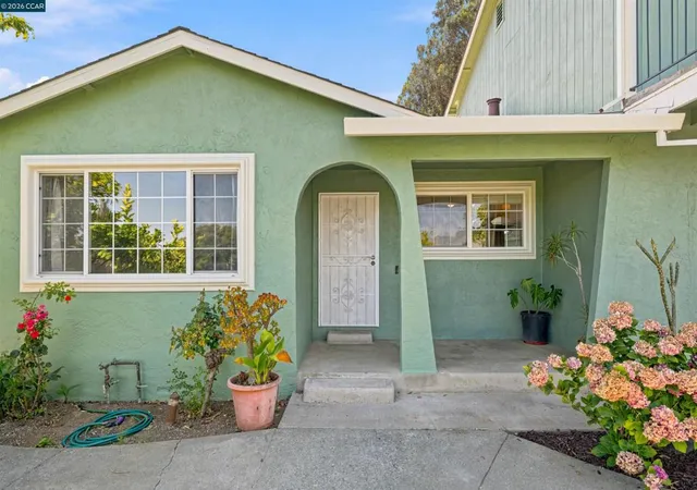 Homes for sale in Vallejo, CA | 306 Winchester St, Vallejo, CA 94590 | MLS# 41138929