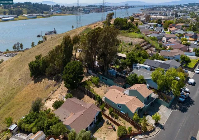 Homes for sale in Vallejo, CA | 306 Winchester St, Vallejo, CA 94590 | MLS# 41138929