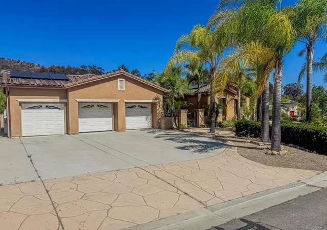 Homes for sale in Escondido, CA | 26207 Wyndemere Ct, Escondido, CA 92026 | MLS# NDP2605907