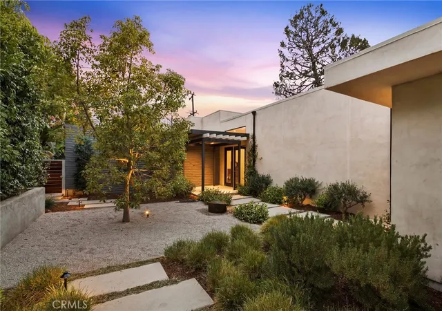 5th image of 6085 Woodfern Dr, Rancho Palos Verdes, CA 90275 | MLS# PV26131820