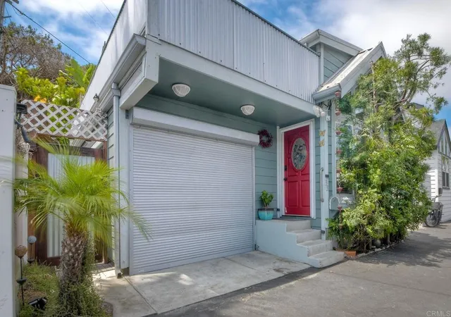 Homes for sale in Encinitas, CA | 123 Jasper St #33, Encinitas, CA 92024 | MLS# NDP2605908