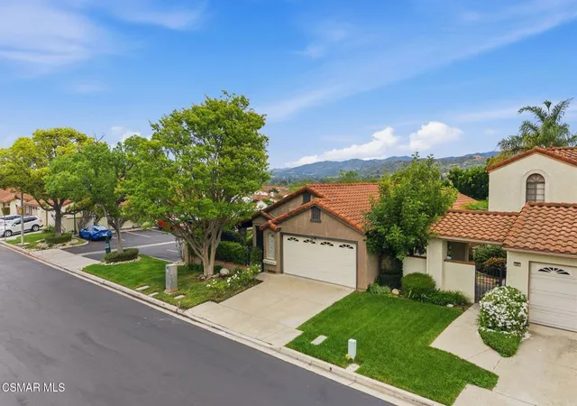 Homes for sale in Simi Valley, CA | 802 Congressional Rd, Simi Valley, CA 93065 | MLS# 226002886