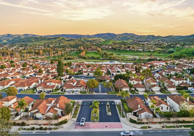 Homes for sale in Simi Valley, CA | 802 Congressional Rd, Simi Valley, CA 93065 | MLS# 226002886