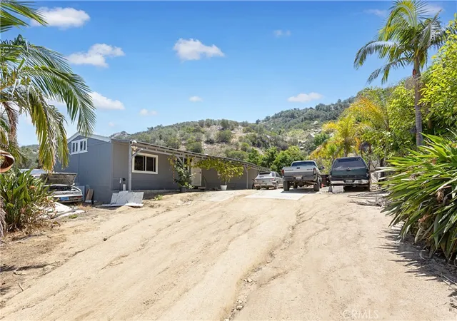 Photo 2 of Manufactured home for sale at 39018 Jubilee, Fallbrook, CA 92028 | MLS# SW26133009 | Listing updated on 2026-10-06