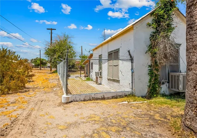 5th image of 412 Palm, Needles, CA 92363 | MLS# IG26134151