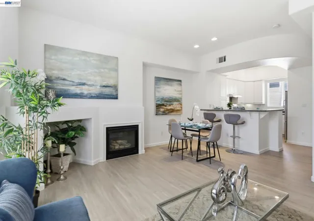 Listing Photo 5 - Condo for sale in building located at 848 Wind Walk, Milpitas, CA 95035