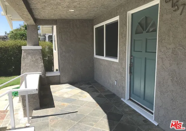 Listing Photo 5 - Condo for sale in building located at 6157 Mesa Ave, Los Angeles, CA 90042