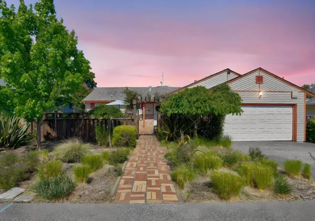 Homes for sale in Vallejo, CA | 1412 Lassen St, Vallejo, CA 94591 | MLS# ML82019909