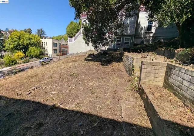 5th image of 176 Orange St, Oakland, CA 94610 | MLS# 41138960