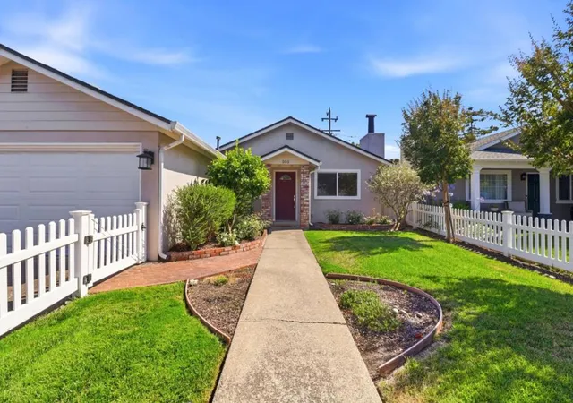 Homes for sale in Belmont, CA | 505 Hiller St, Belmont, CA 94002 | MLS# ML82051629