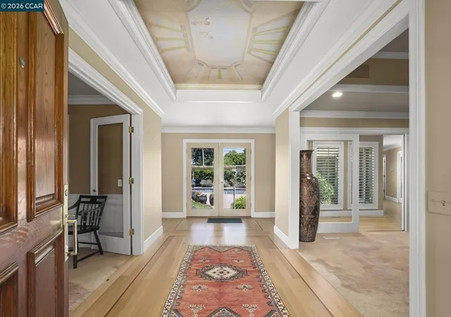 Photo 2 of Sale Pending at 738 Mandarin Ln, Walnut Creek, CA 94598 | MLS# 41138979 | Listing updated on 2026-10-02