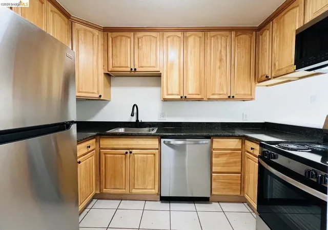 Homes for sale in Antioch, CA | 42 El Capitan Ln, Antioch, CA 94509 | MLS# 41138978