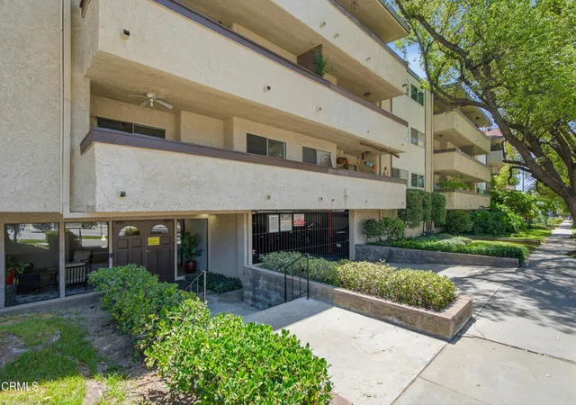 Photo 2 of Condo for sale at 2386 E Del Mar Blvd #220, Pasadena, CA 91107 | MLS# P1-27682 | Listing updated on 2026-09-25