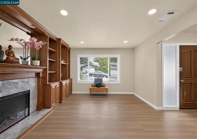 Photo 3 of Single family home for sale at 1325 Belfair Dr, Pinole, CA 94564 | MLS# 41138986 | Listing updated on 2026-06-26