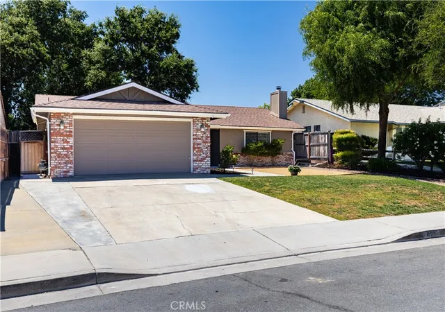 Photo 3 of Single family home for sale at 623 Nickerson, Paso Robles, CA 93446 | MLS# NS26079048 | Listing updated on 2026-09-28