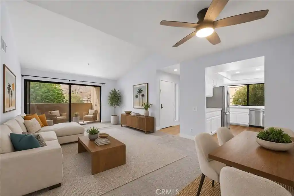 Listing Photo 1 - Condo for sale in 222 N Calle El Segundo located at 222 N Calle El Segundo, Palm Springs, CA 92262 - Unit #557