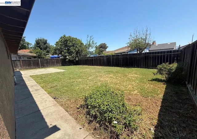 Homes for sale in Fremont, CA | 33457 Caliban Dr, Fremont, CA 94555 | MLS# 41138995