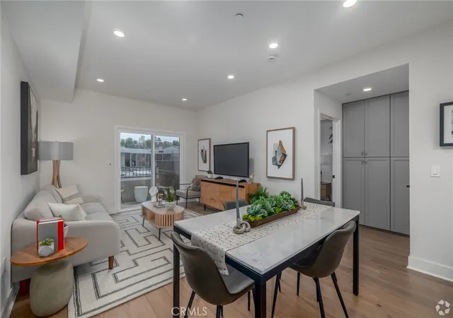 4th image of 927 Deep Valley Dr #224, Rolling Hills Estates, CA 90274 | MLS# SB26133763