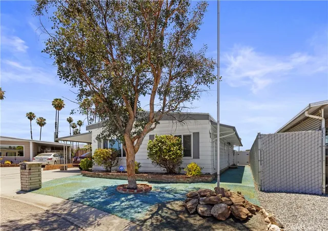 1st image of 1711 Santo Domingo, Hemet, CA 92545 | MLS# AR26133666