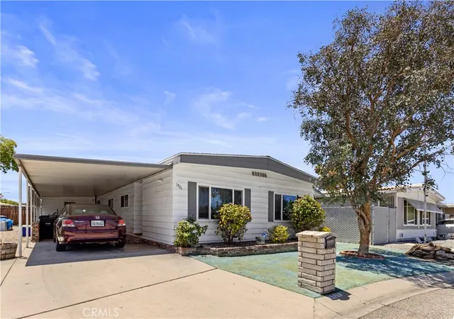 2nd image of 1711 Santo Domingo, Hemet, CA 92545 | MLS# AR26133666