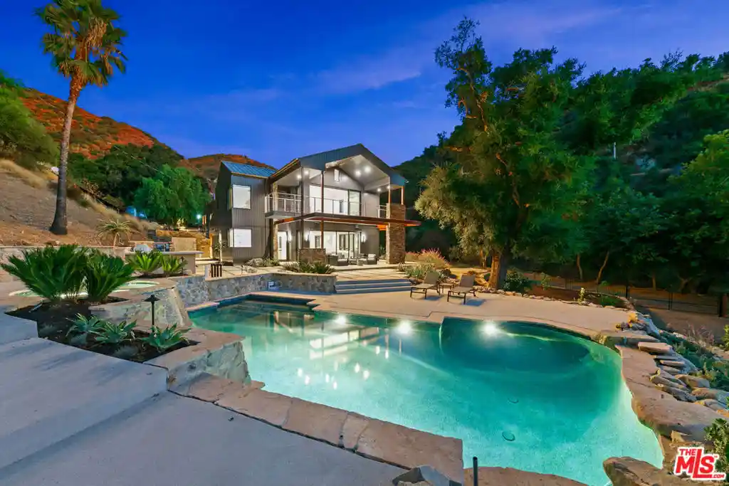 Photo 1 of Single family home for sale at 28525 Newton Cyn Rd, Malibu, CA 90265 | MLS# 26849851 | Listing updated on 2026-10-12