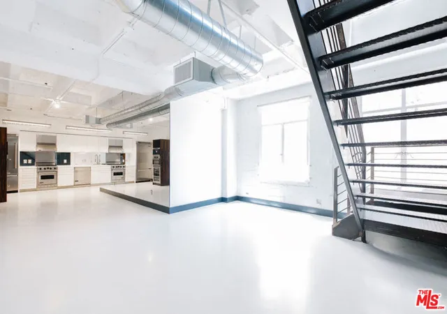 5th image of 6253 Hollywood Blvd #507, Los Angeles, CA 90028 | MLS# 26849893