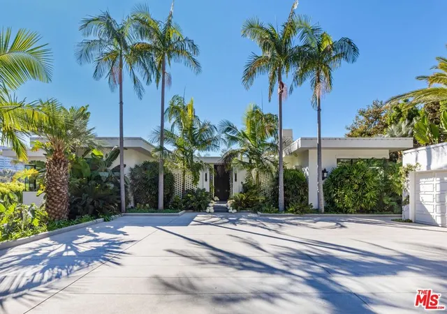Photo 1 of Mansion for sale at 660 Clb View Dr, Los Angeles, CA 90024 | MLS# 26847875 | Listing updated on 2026-06-27