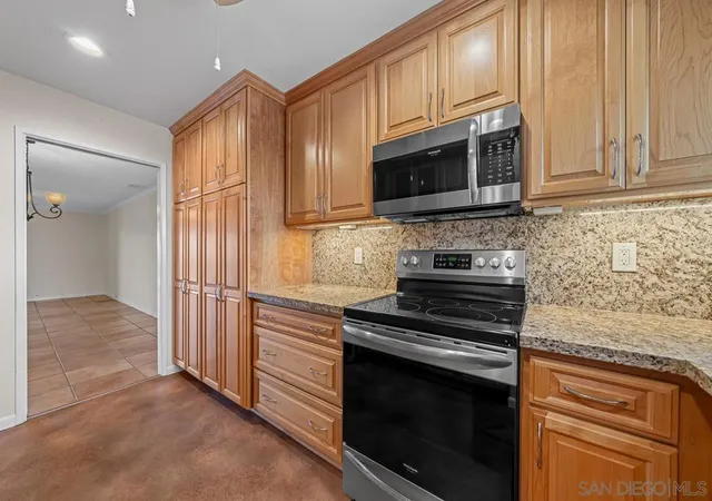 Homes for sale in San Marcos, CA | 1044 La Ventana, San Marcos, CA 92078 | MLS# 260014982SD