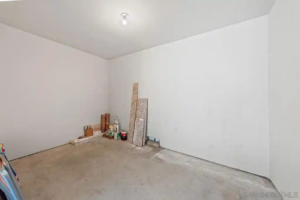 Listing Photo 31 - Condo for sale in 1044 La Ventana located at 1044 La Ventana, San Marcos, CA 92078 - Unit 1044 La Ventana
