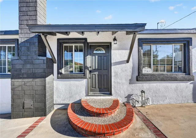 Photo 4 of Single family home for sale at 3946 Tomlinson, Riverside, CA 92503 | MLS# DW26134349 | Listing updated on 2026-09-29